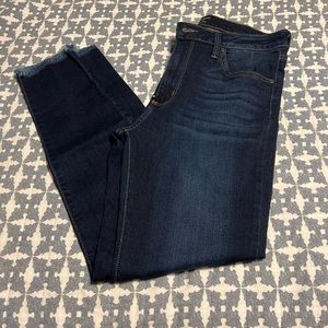 Just Black Brooks Frayed Hem Skinny Jean. Indigo. Size 12.